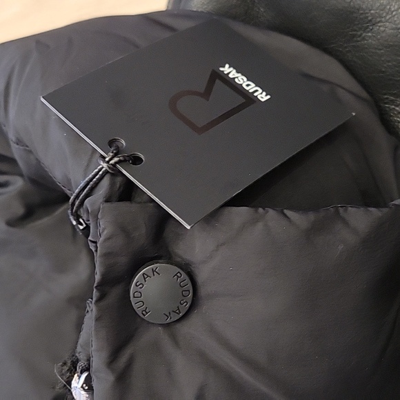 NWT Rudsak Black Serena Puffer Jacket Size M - Picture 2 of 11